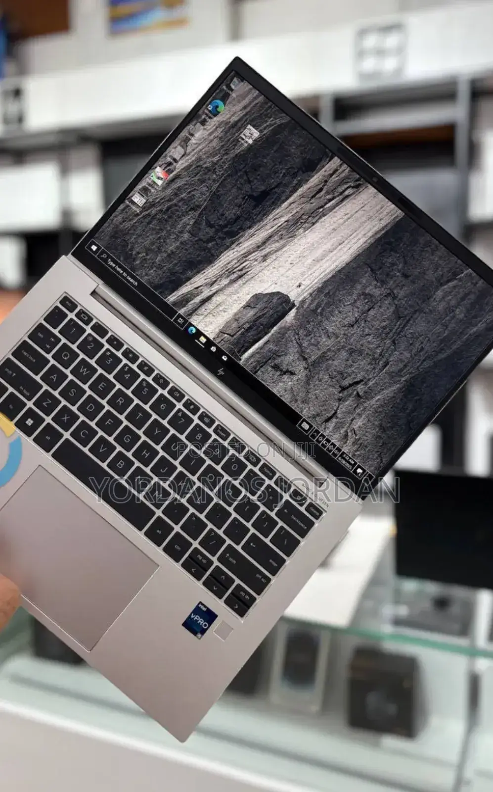 New Laptop HP EliteBook 840 G9 16GB Intel Core i5 SSD 512GB