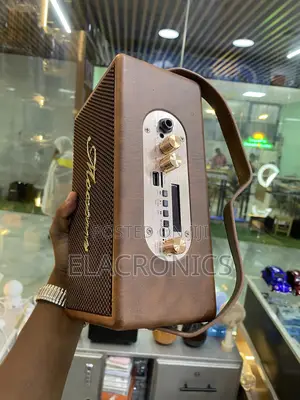 Moxom Premium Wireless Speaker (3600mah / Heavy Bass)