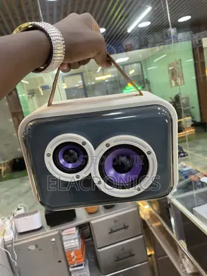 Moxom Mx-sk78 Wireless Karaoke Speaker (20w + Mic)