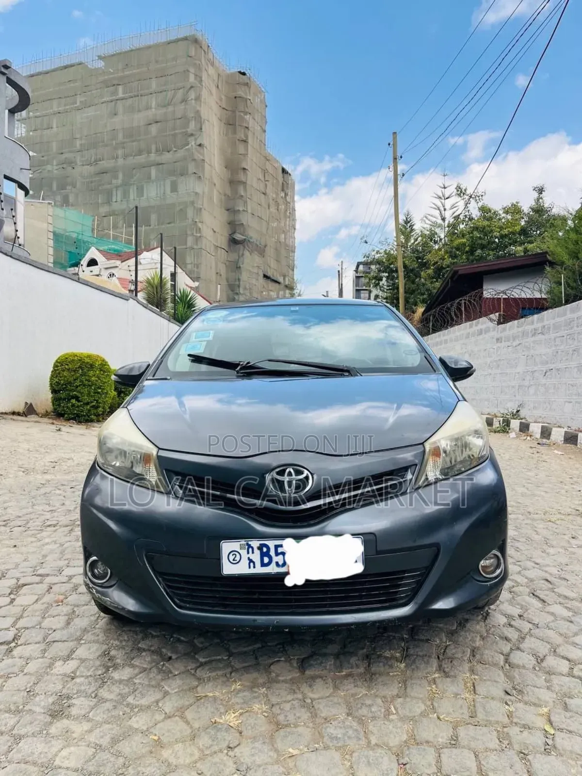 Toyota Yaris 2011 Gray