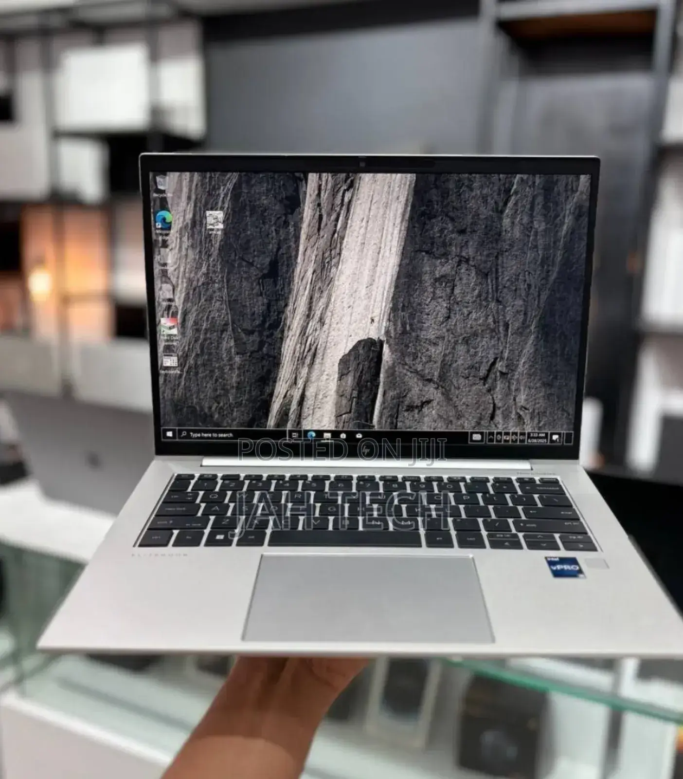 New Laptop HP EliteBook 840 G9 16GB Intel Core i5 SSD 512GB