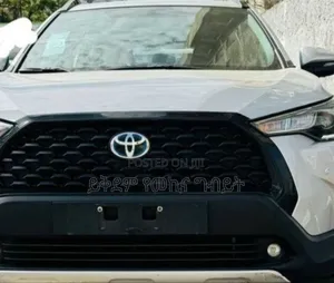 New Toyota Corolla Cross Hybrid 2025 White