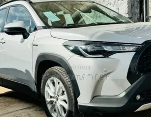New Toyota Corolla Cross Hybrid 2025 White