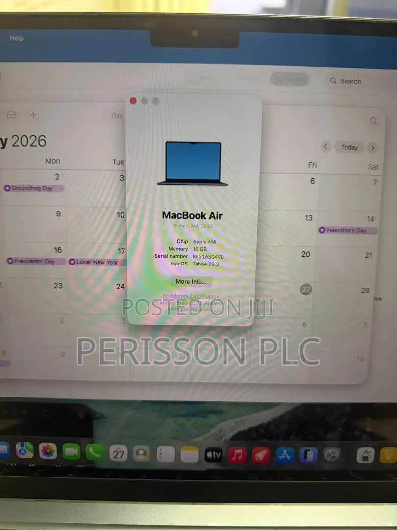 New Laptop Apple MacBook 16GB Apple M4 SSD 256GB