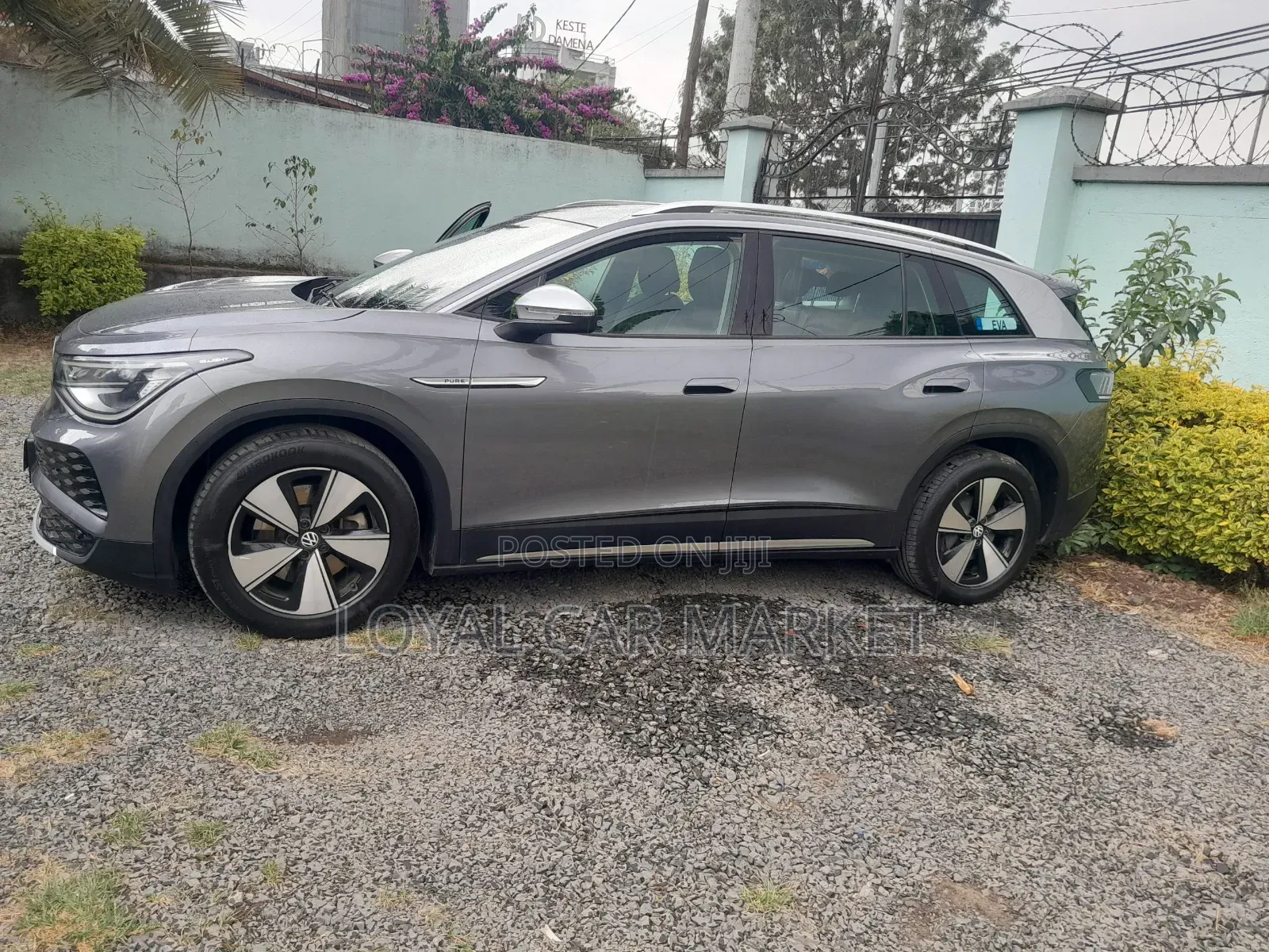 Volkswagen ID.6 2022 Gray