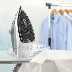 Sayona Steam Iron