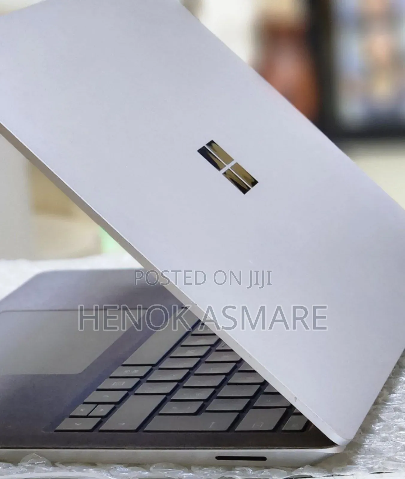 New Laptop Microsoft Surface 8GB Intel Core i5 SSD 512GB