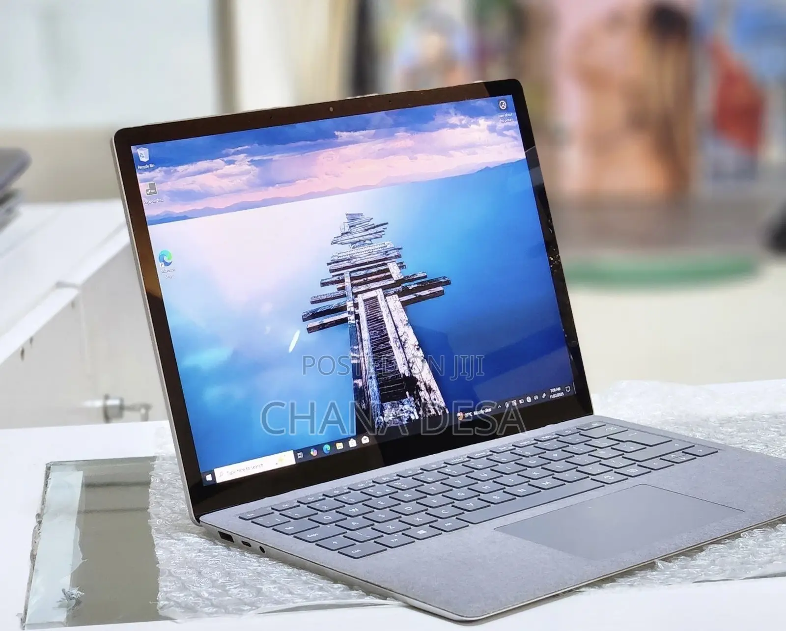 New Laptop Microsoft Surface 8GB Intel Core i5 SSD 512GB