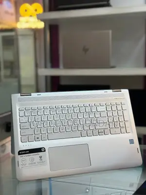 New Laptop HP Envy X360 8GB Intel Core i7 SSD 256GB
