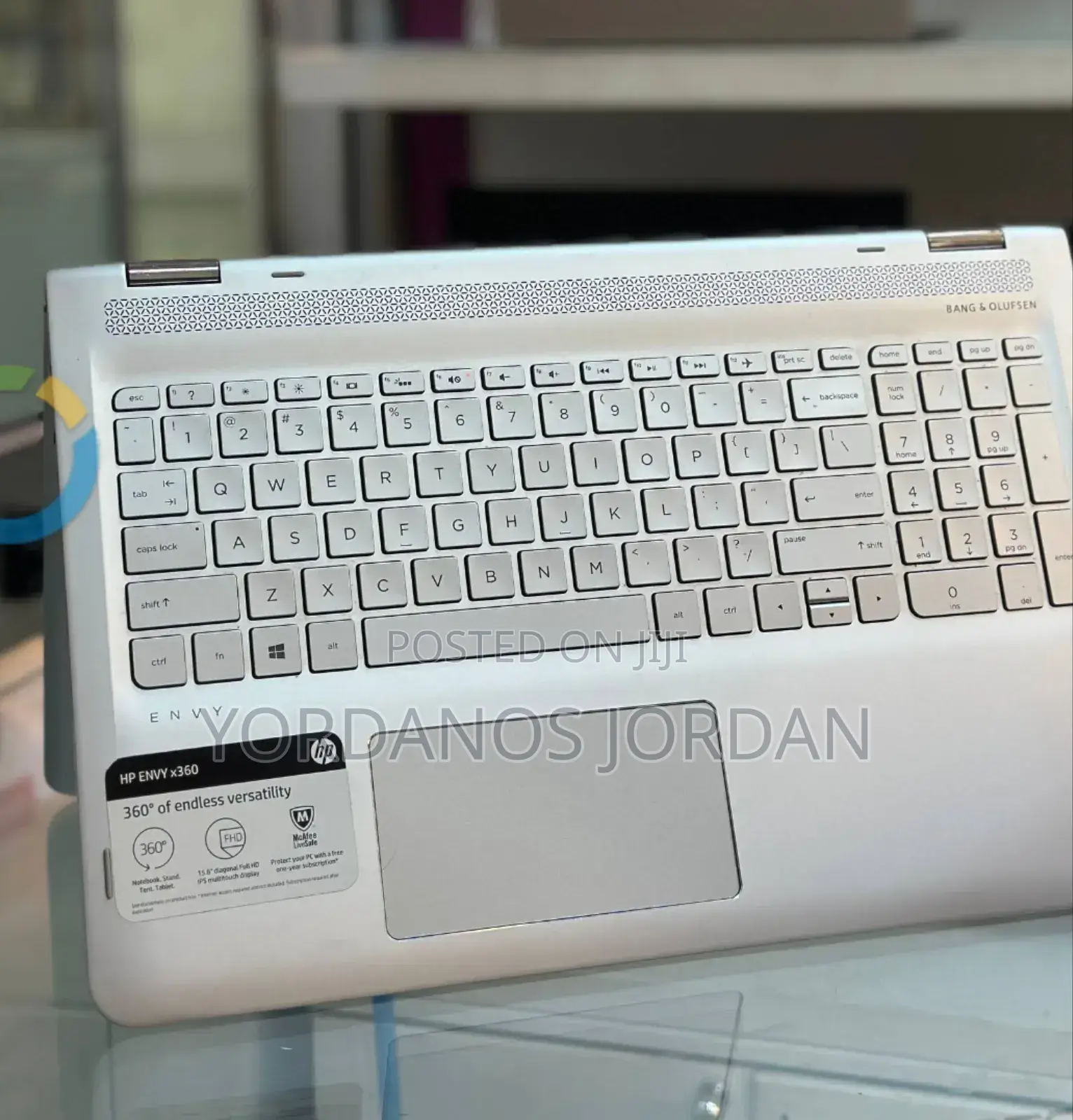 New Laptop HP Envy X360 8GB Intel Core i7 SSD 256GB