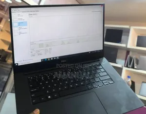 New Laptop Dell Precision 5520 16GB Intel Core i7 SSD 512GB