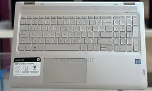New Laptop HP Envy x360 8GB Intel Core i5 SSD 256GB