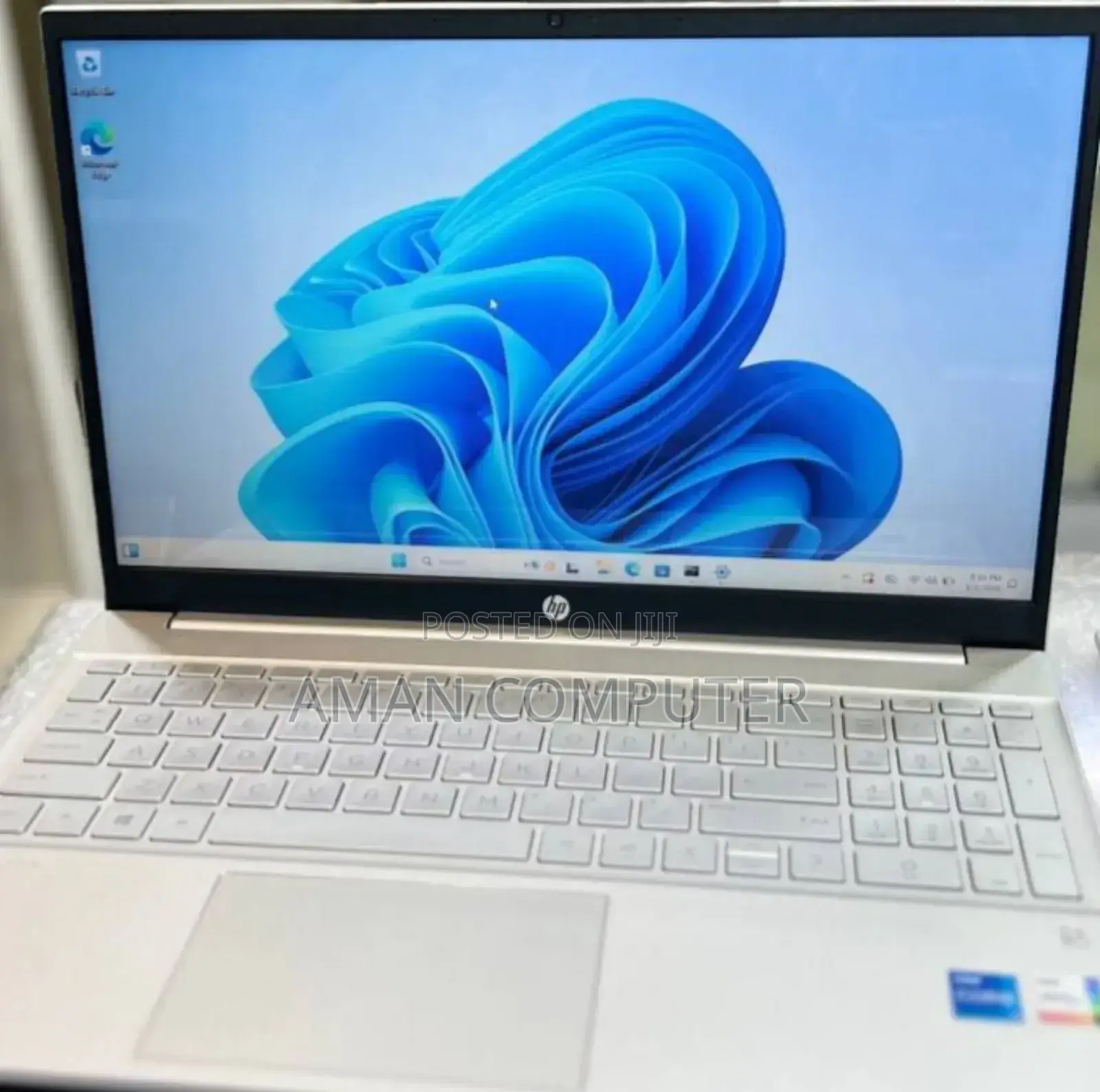 New Laptop HP Pavilion 15 8GB Intel Core i5 SSD 512GB