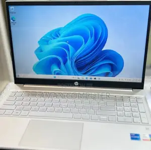 New Laptop HP Pavilion 15 8GB Intel Core i5 SSD 512GB