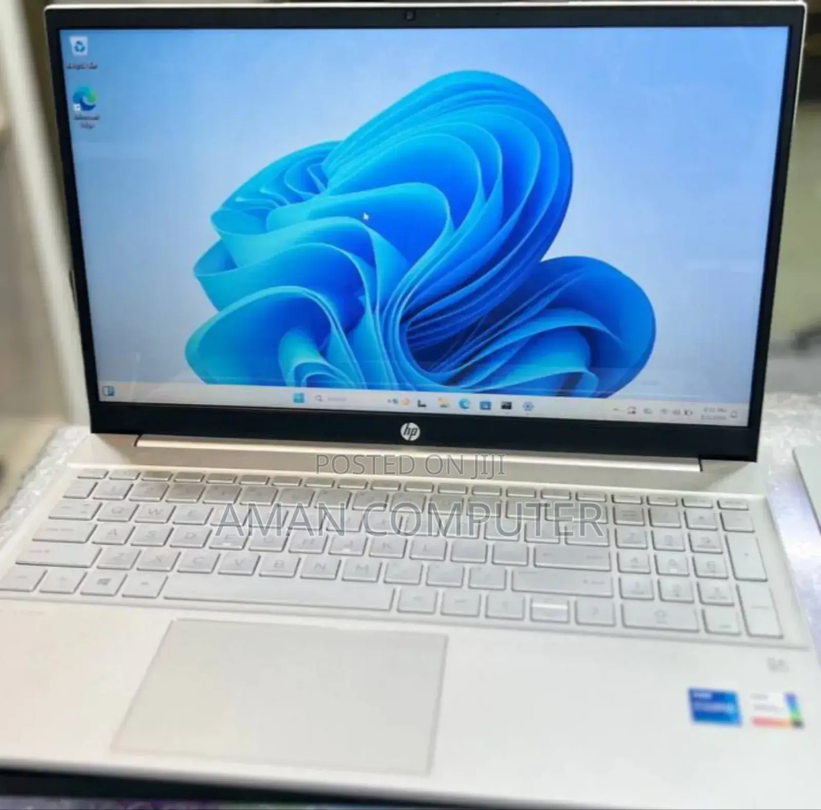 New Laptop HP Pavilion 15 8GB Intel Core i5 SSD 512GB