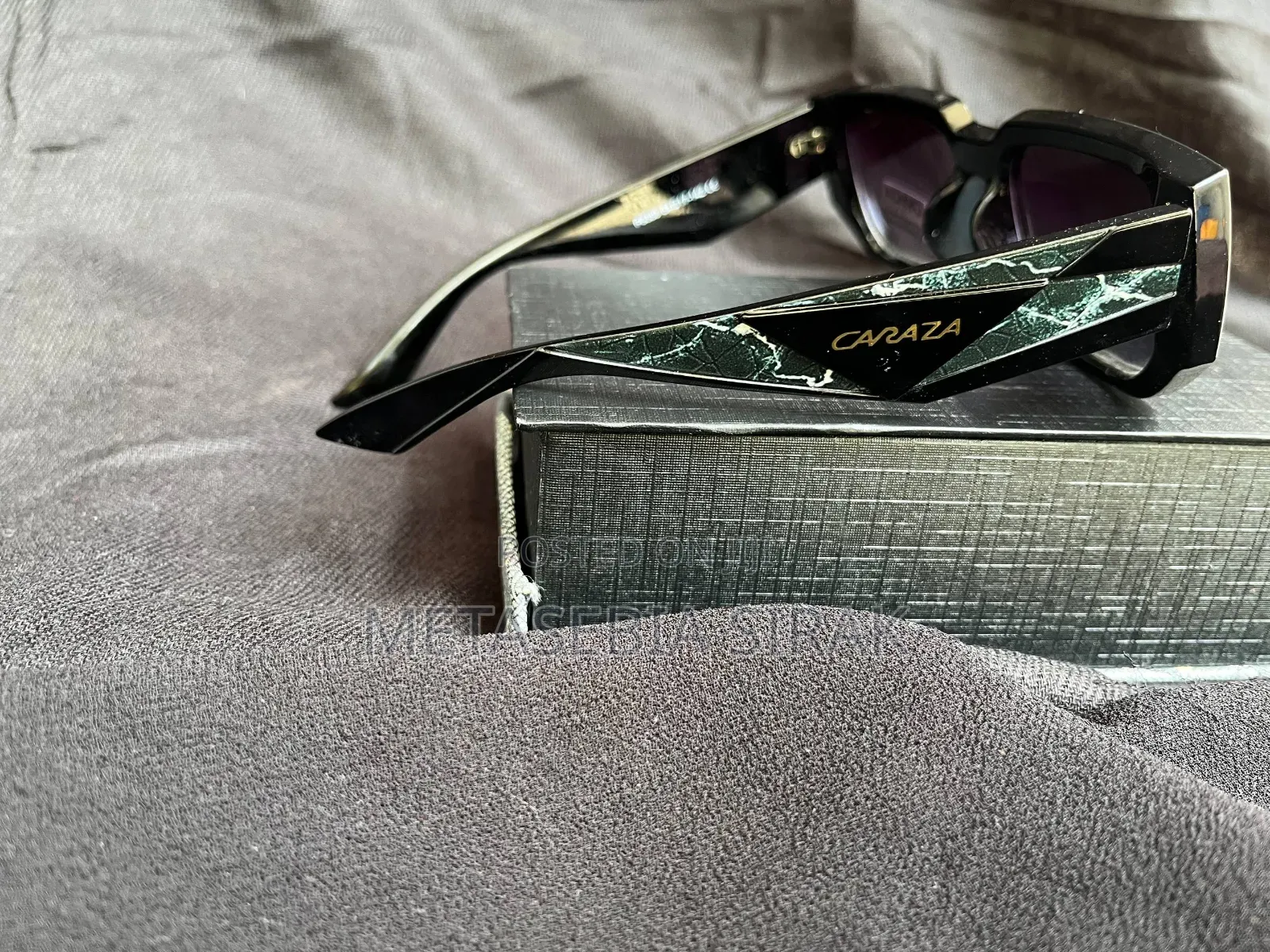 Polarised Lenses Eye Glasses