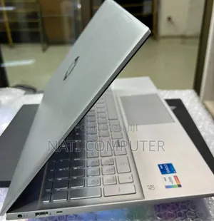 New Laptop HP Pavilion 15 8GB Intel Core i5 SSD 512GB
