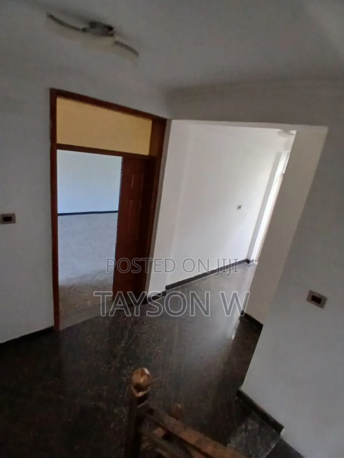 5bdrm House in Bole for sale