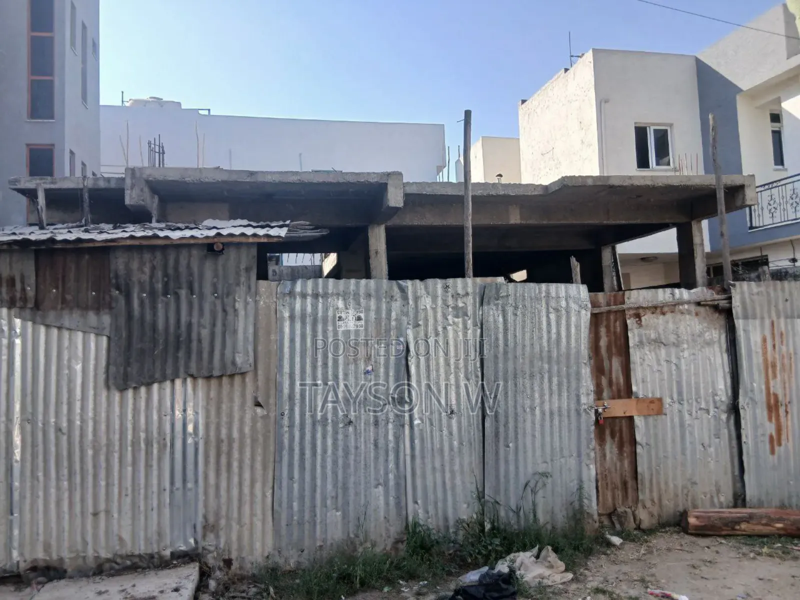 5bdrm House in Addis Ababa Semit, Bole for sale