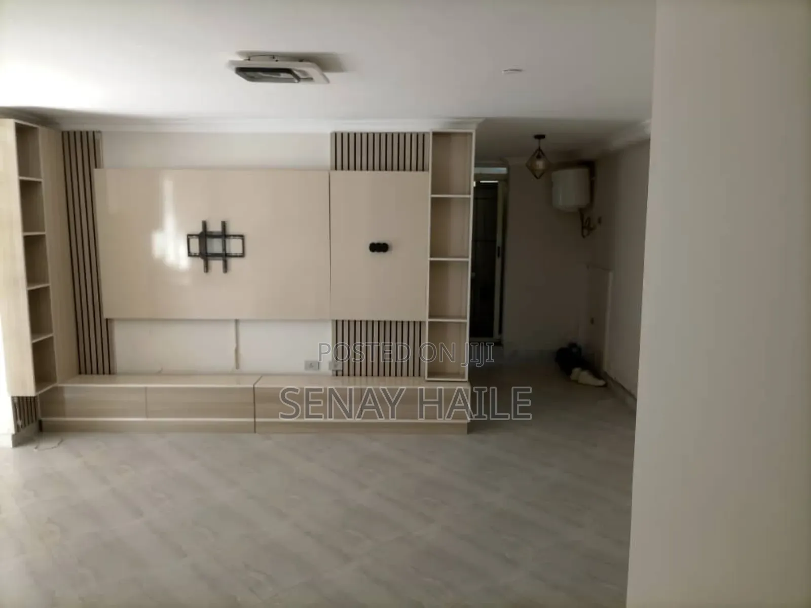 2bdrm Condo in ቱሪስት ሳይት, Bole for sale