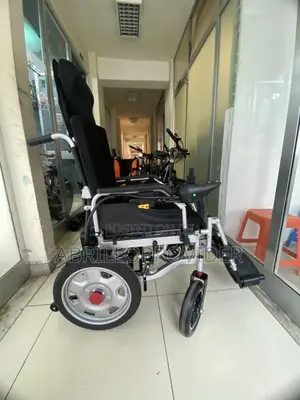 Foldable Heavy Duty Electric Wheelchair With Drive With Electric