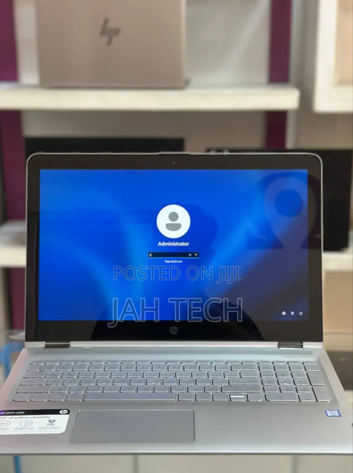 New Laptop HP Envy X360 8GB Intel Core i7 SSD 256GB