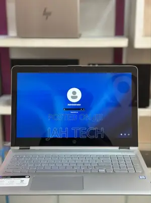 New Laptop HP Envy X360 8GB Intel Core i7 SSD 256GB