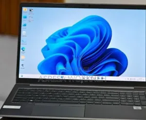 New Laptop Acer 16GB Intel Core i7 SSD 512GB