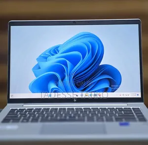 New Laptop HP EliteBook 640 G9 16GB Intel Core i7 SSD 512GB