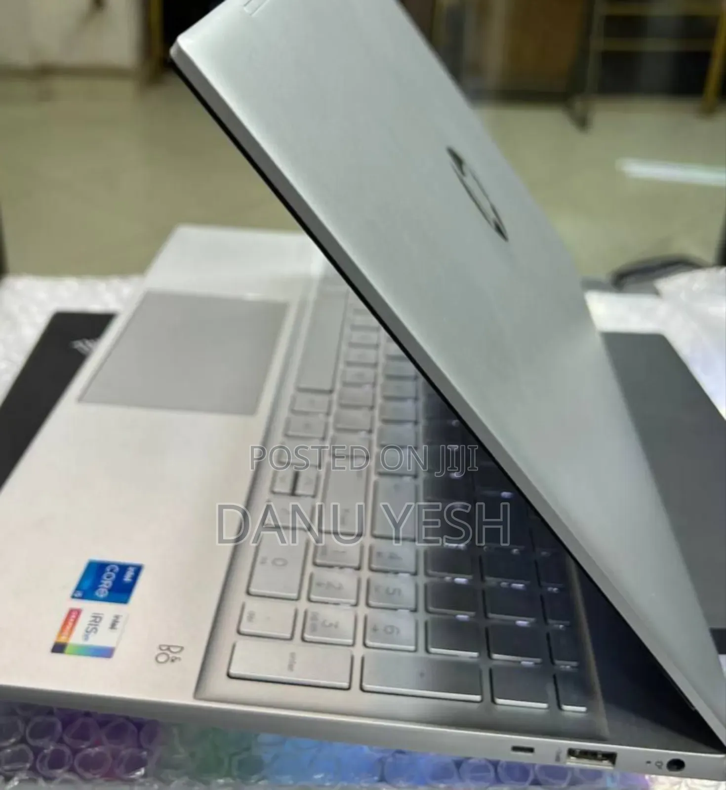 New Laptop HP Pavilion 15 8GB Intel Core i5 SSD 512GB