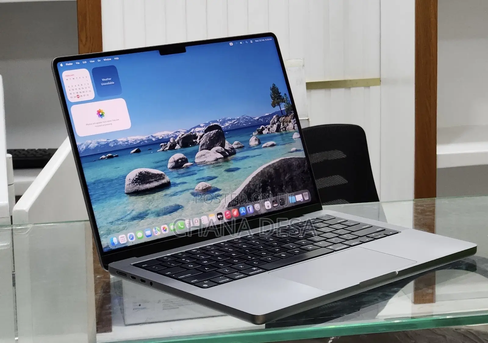 New Laptop Apple MacBook Pro M1 16GB Apple M1 Pro SSD 512GB