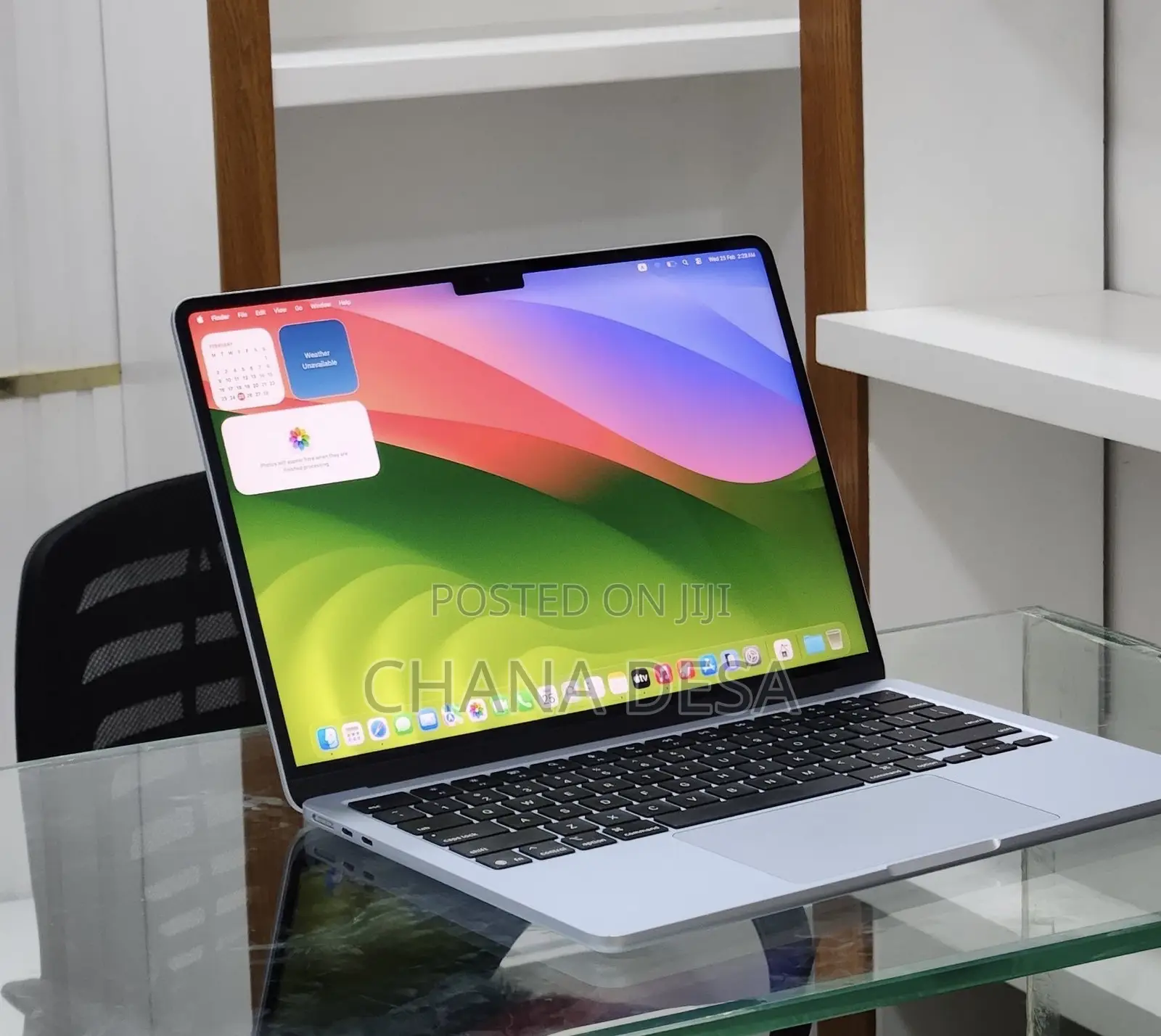 New Laptop Apple MacBook Air 2025 M4 15-inch 16GB Apple M4 SSD 256GB