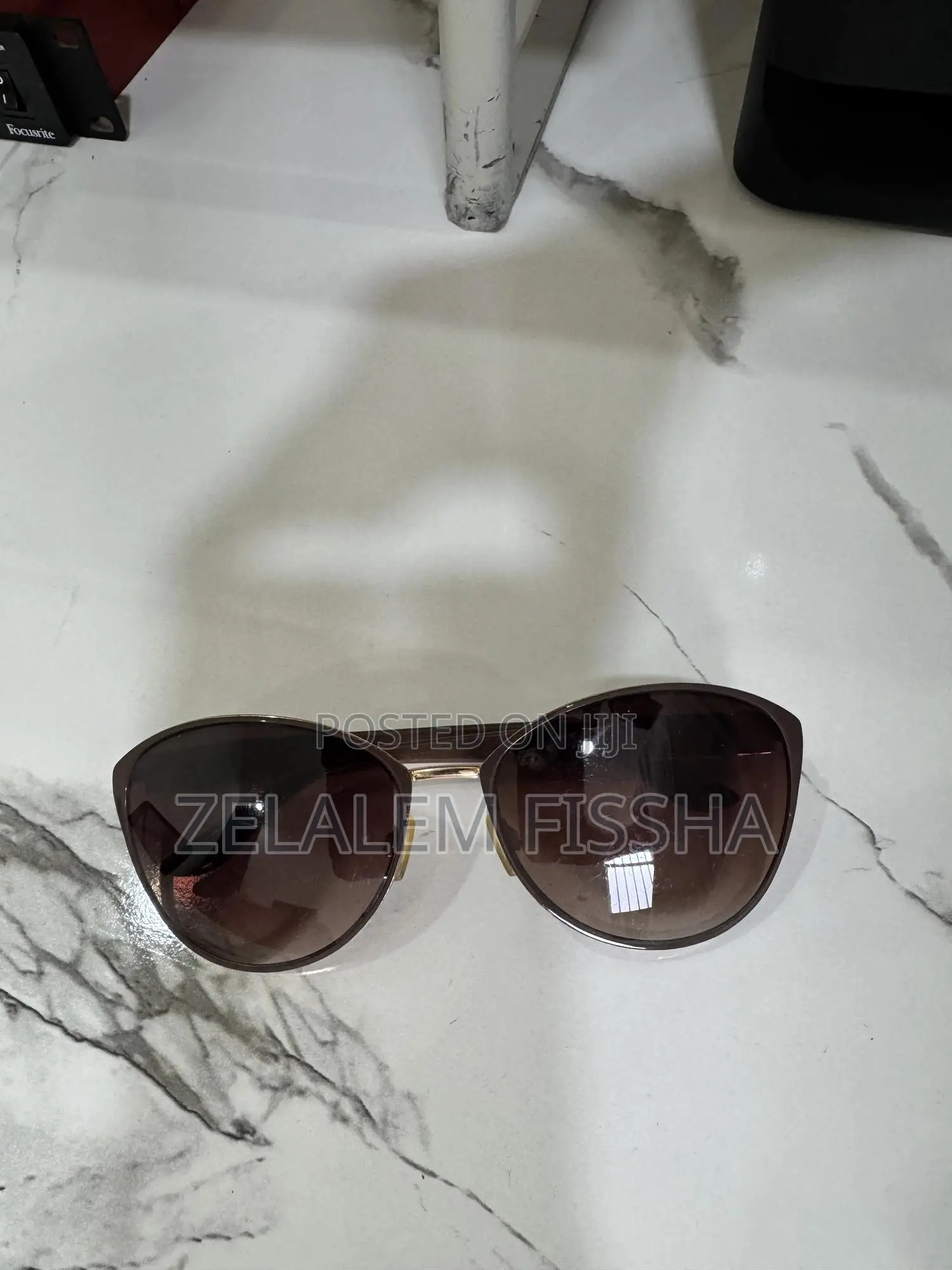 Corey" Cat Eye Sunglasses