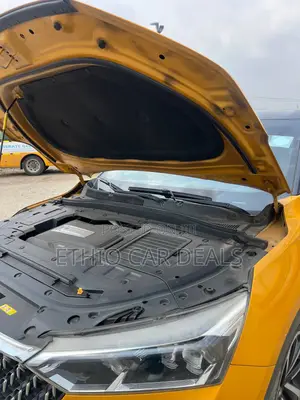 Bestune T77 1.2 FWD 2021 Yellow