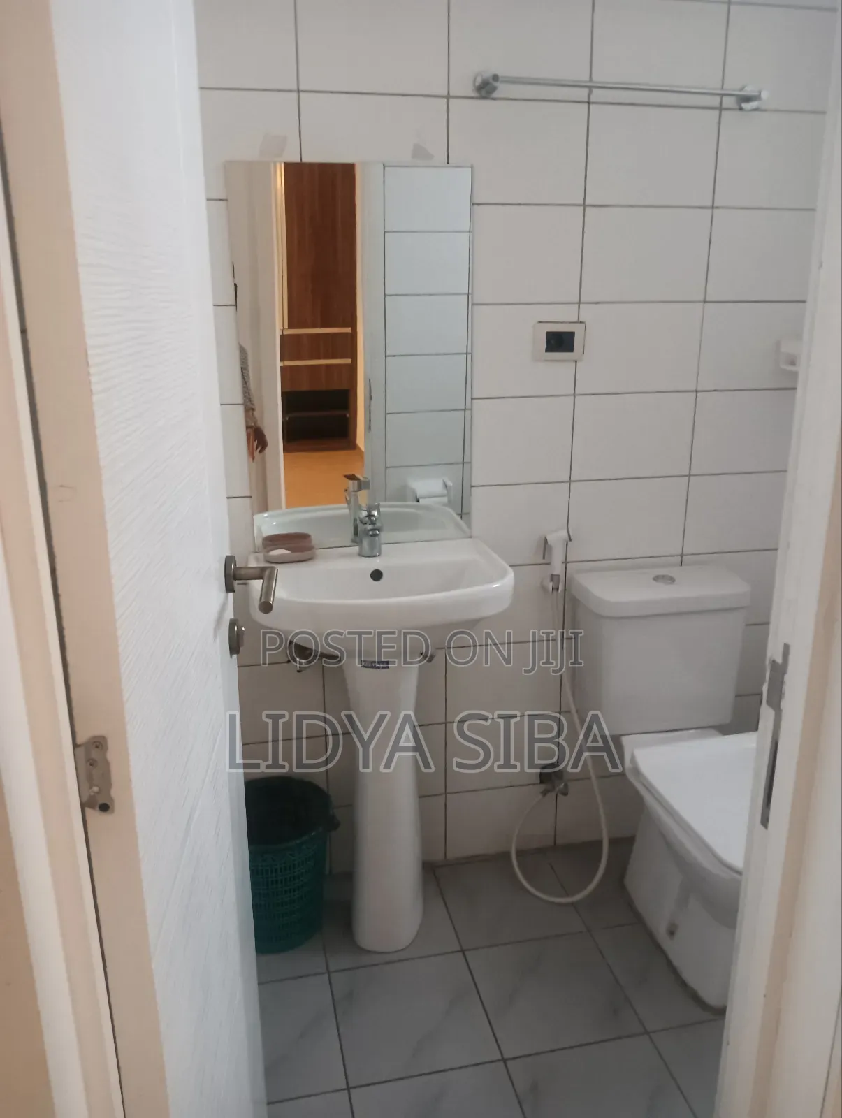 Furnished 3bdrm Apartment in Bole for rent