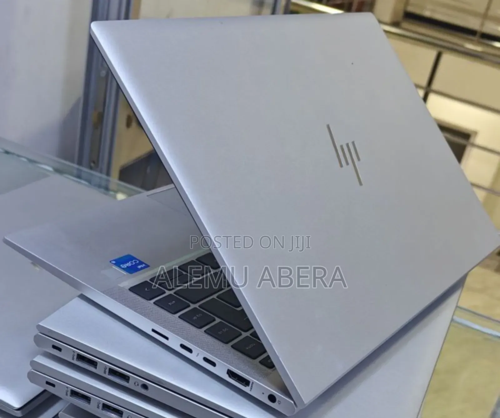 New Laptop HP EliteBook 830 G8 16GB Intel Core i5 SSD 512GB