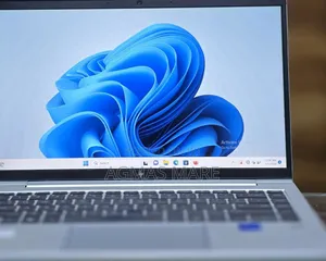 New Laptop HP EliteBook 640 G9 8GB Intel Core i7 SSD 512GB