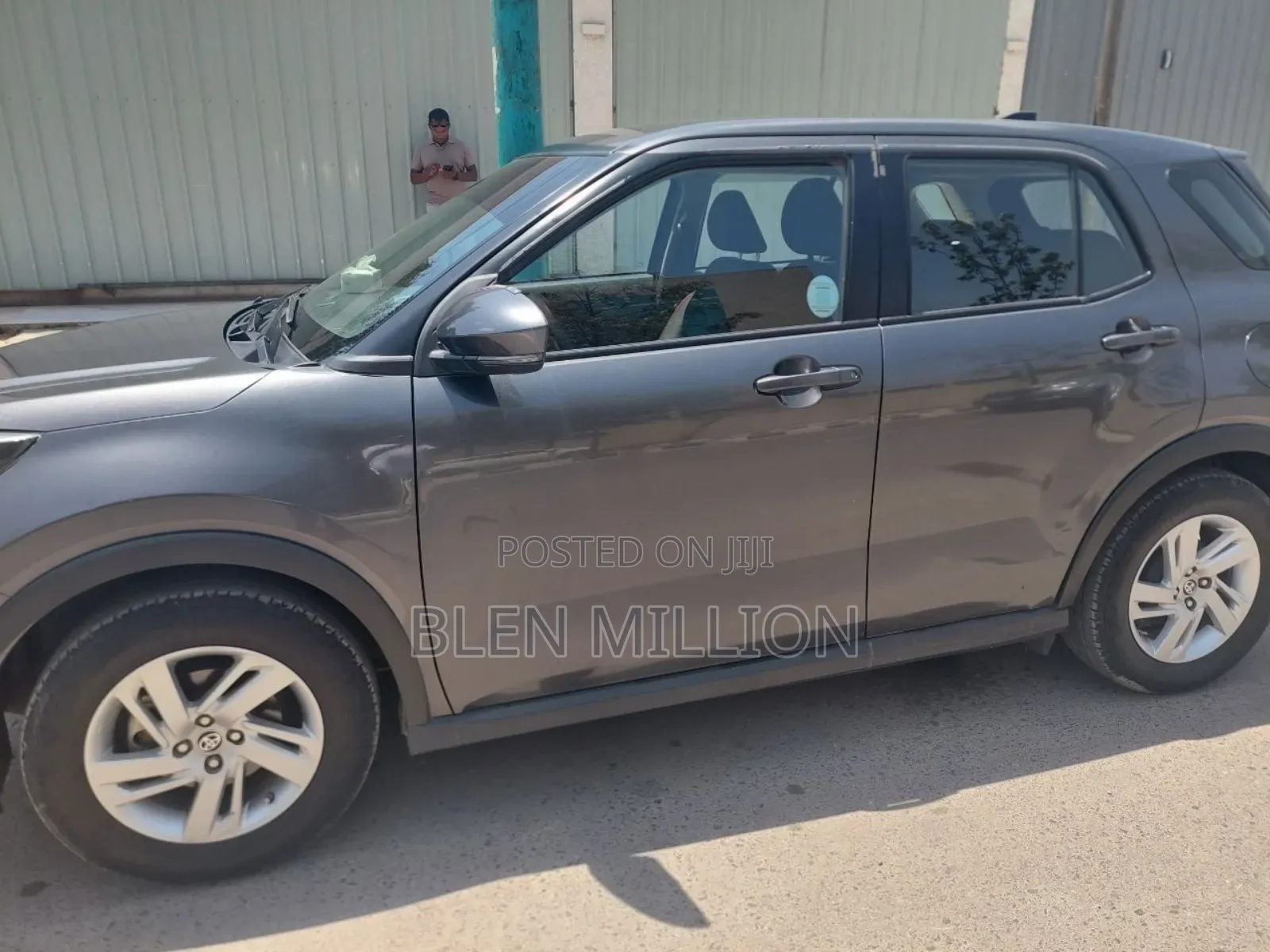 Toyota Raize 2023 Gray