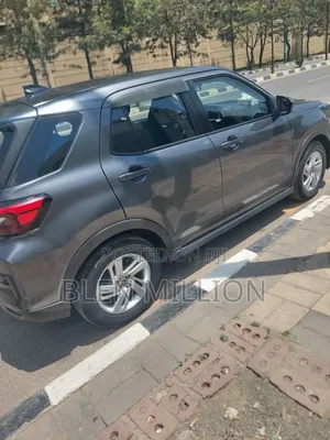 Toyota Raize 2023 Gray