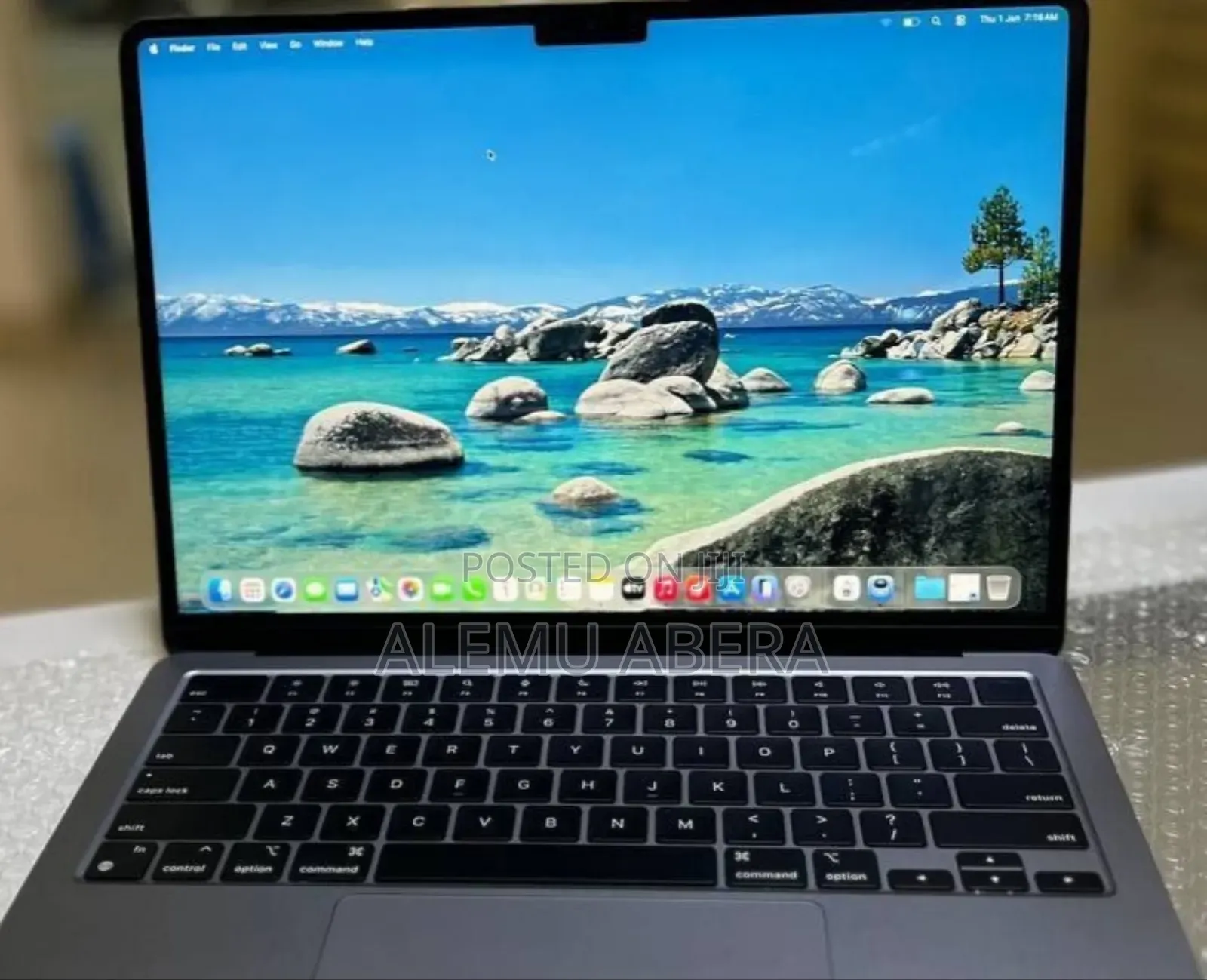 New Laptop Apple MacBook Air 2022 M2 8GB Apple M2 SSD 256GB
