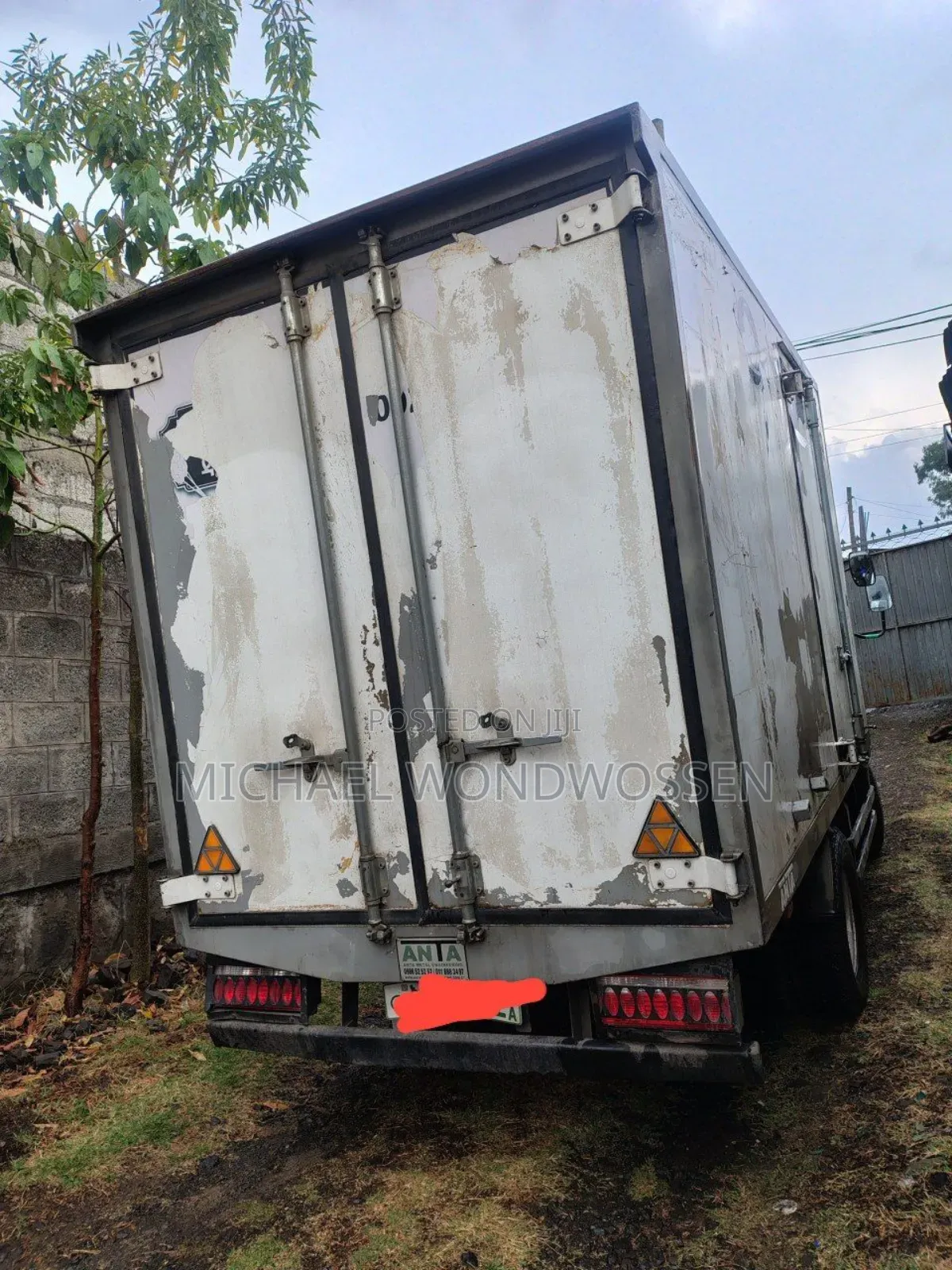 Isuzu Dongfeng Glory 2021 White