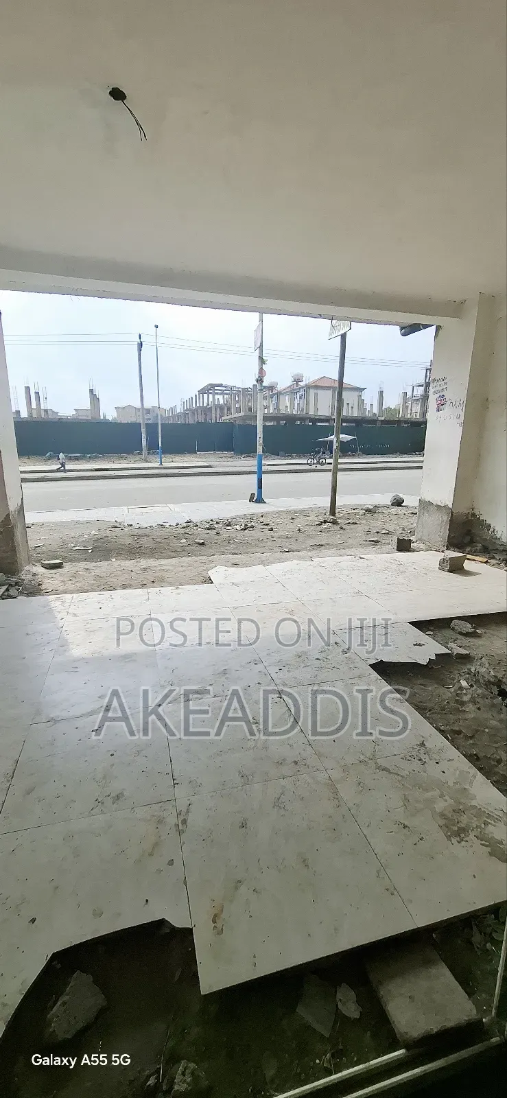 Furnished 1bdrm Condo in Bole Ayat for sale