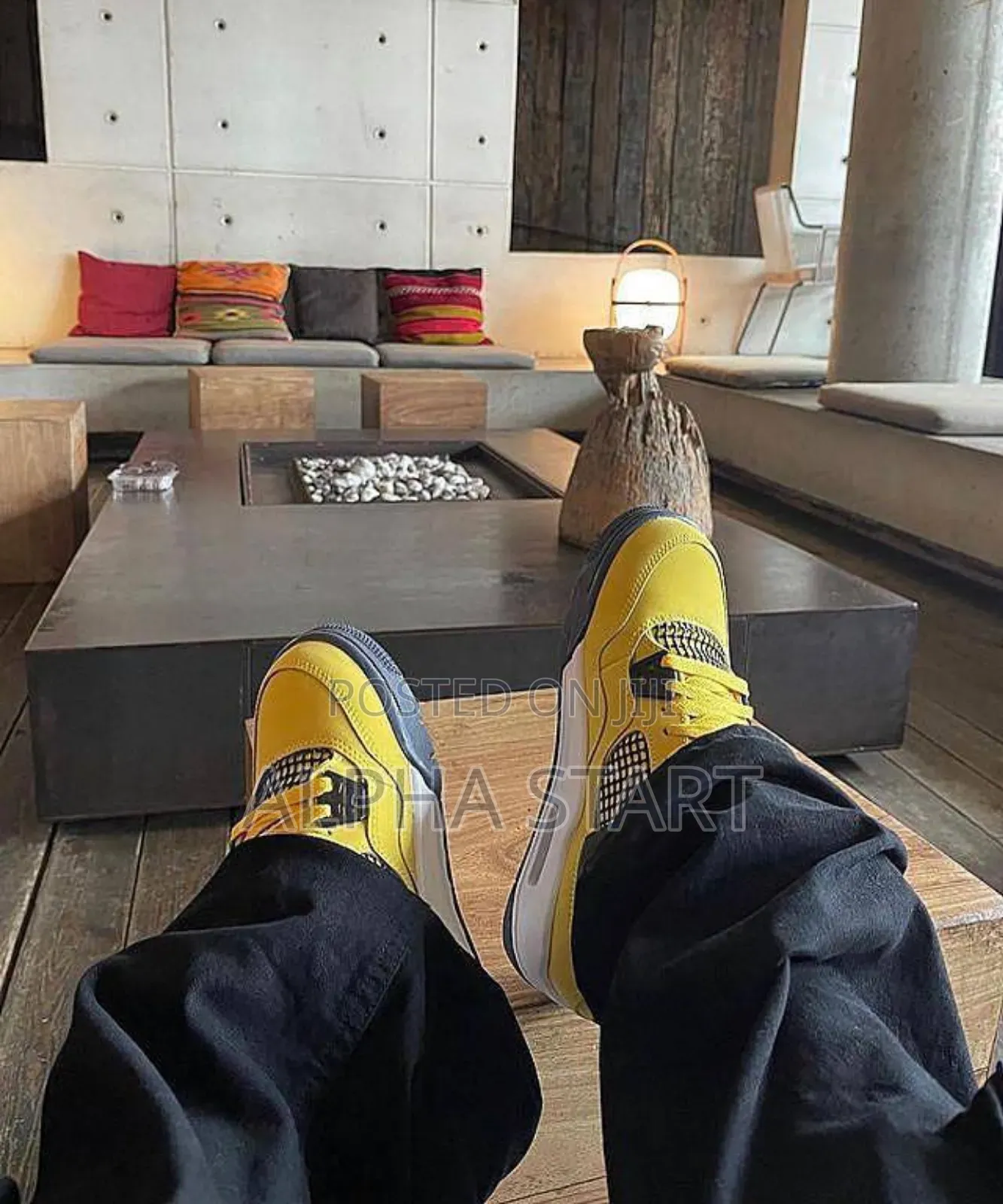 Jordan 4 Retro Yellow Black High Master Quality Smooth Shoes for Man