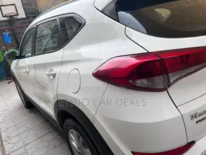 Hyundai Tucson 2018 White