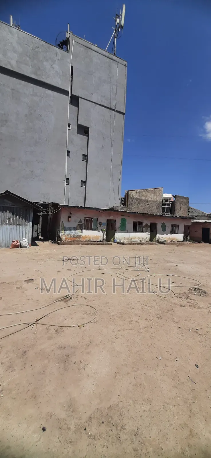 7bdrm House in Real, Yeka for sale