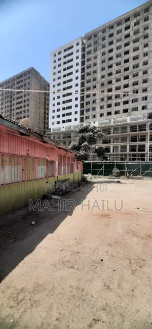 7bdrm House in Real, Yeka for sale