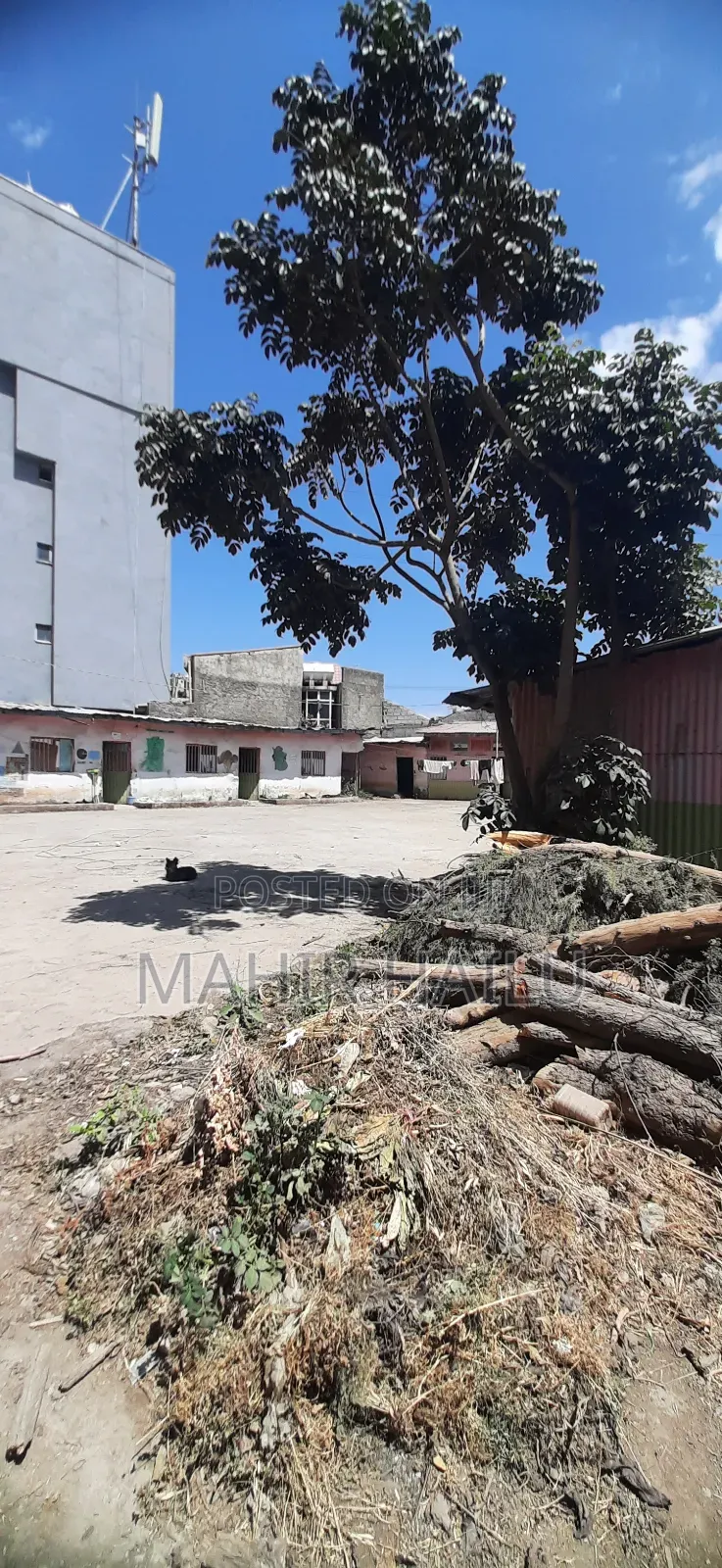 7bdrm House in Real, Yeka for sale