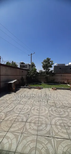 3bdrm House in Real, Yeka for sale