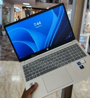 New Laptop HP Stream Notebook 16GB Intel Core i7 SSD 512GB