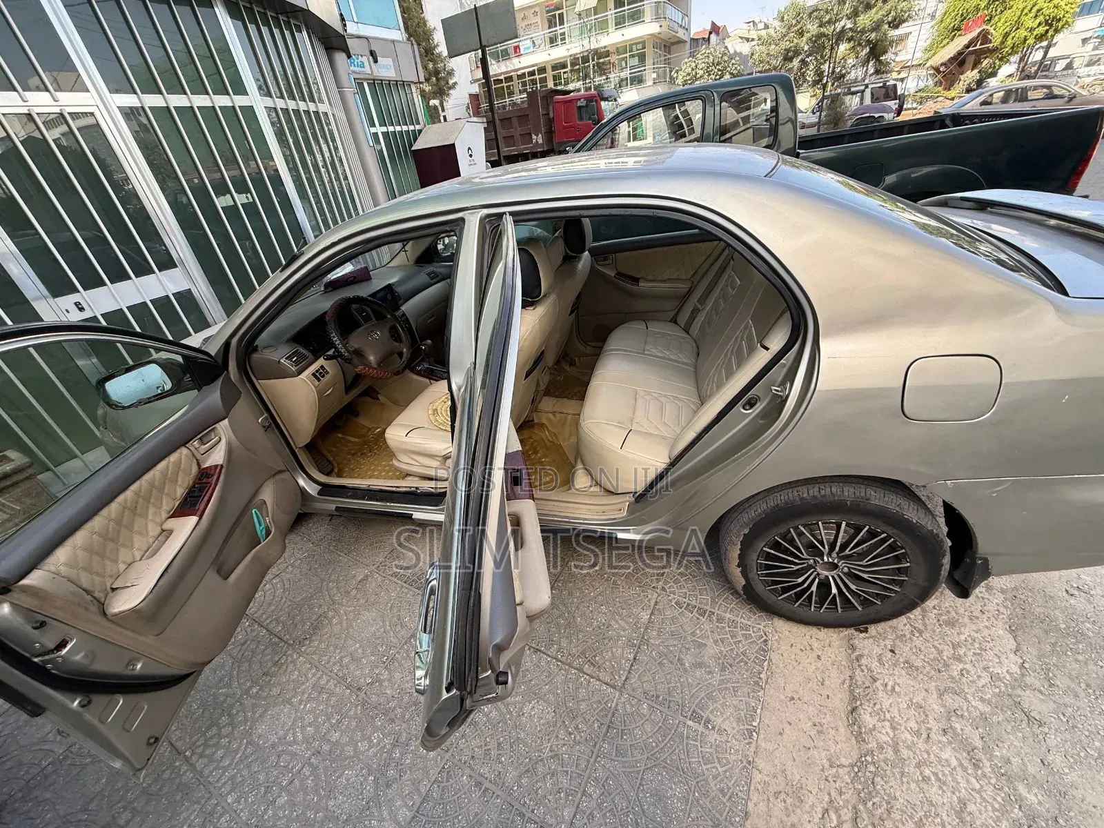 Toyota Corolla 2005 Silver